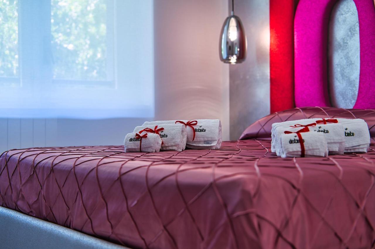 Distinto Suite & Rooms Lecce Exteriör bild