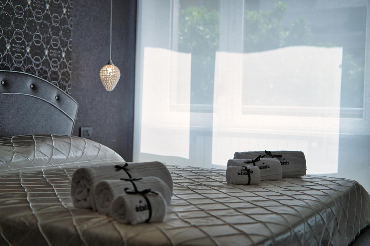 Distinto Suite & Rooms Lecce Exteriör bild